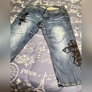 listing-status-banner